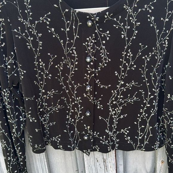 Ronni Nicole Black Floral Women's Top - Picture 3 of 4